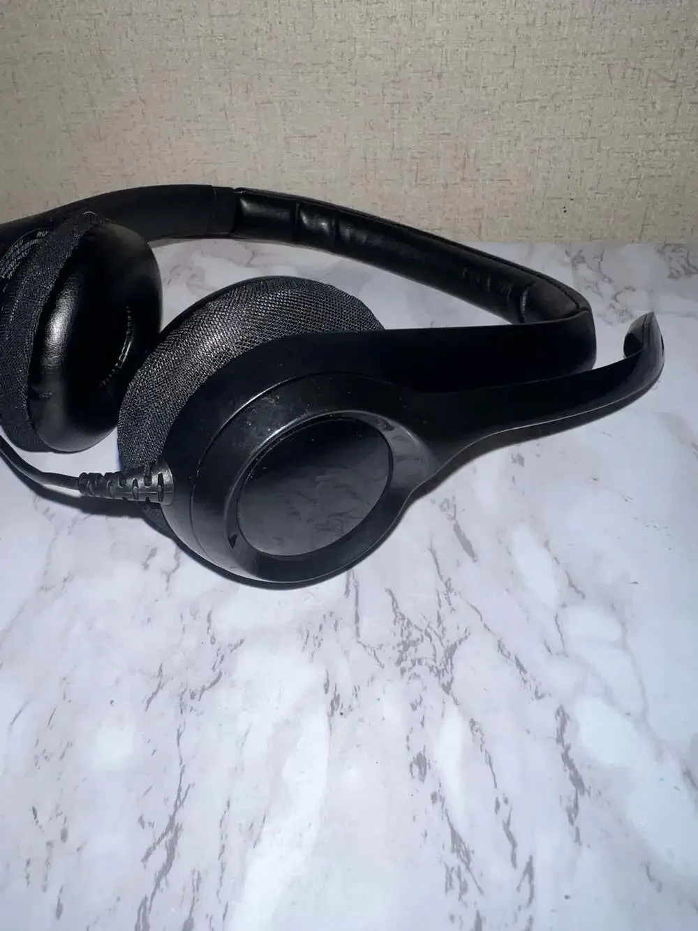 Logitech H390 Wired USB Headset with Noise-Cancelling Mic